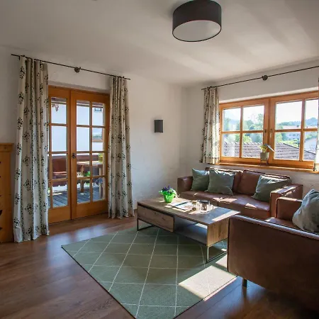 Im Haus Kreiznegge - Chiemgau Karte Apartamento *